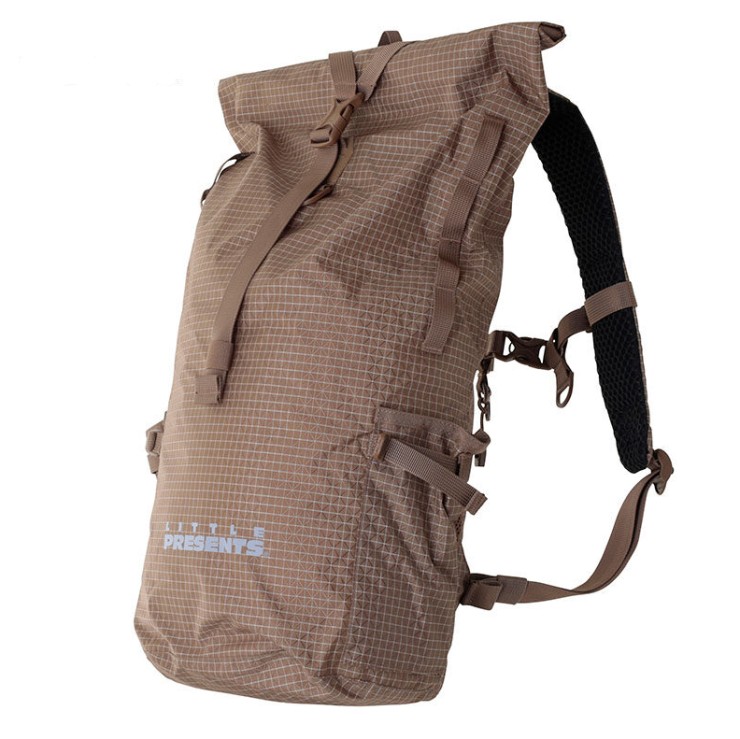 Рюкзак Little Presents B-35 Waterproof Back Pack Light S 20 - Cross Brown