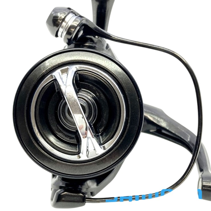 Катушка безынерционная Shimano 23 Vanquish C2500S - 2500