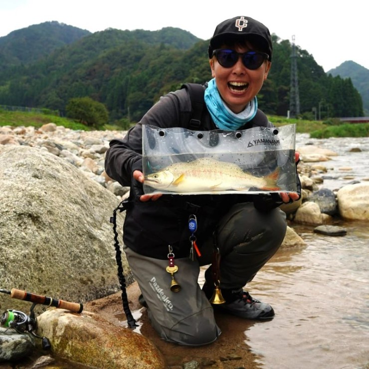 Контейнер для фотографирования рыбы Yamanami Shoten Capture PVC water tank L - 360*160*55 - прозрачный