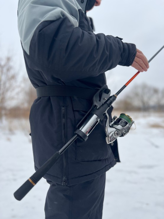 Поясной держатель для спиннинга Tanahashi Rod Holster красный